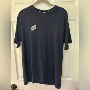 NWOT Men’s Hurley Poly/Spandex Tee Shirt navy blue Size M